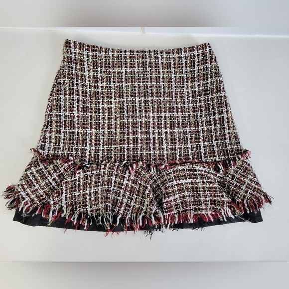 Francescas ALYA Darla Burgundy Plaid Tweed Festive Old Money Mini Skirt - Picture 3 of 8